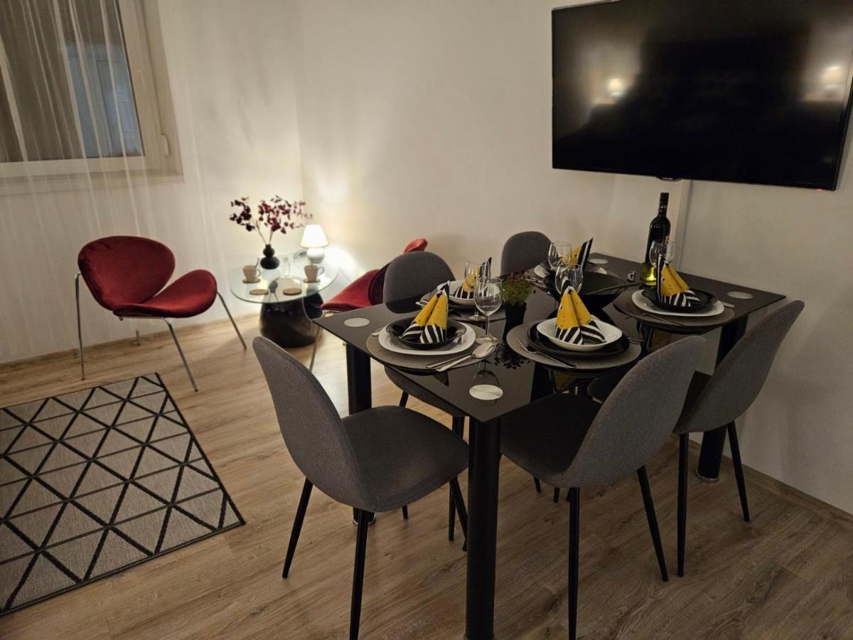 Holiness Apartmanok Szeged Exterior foto